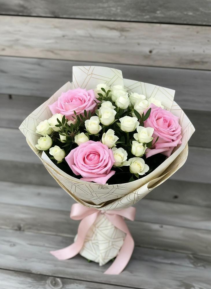 Букет цветов из: Розы в Нижний Бестях
