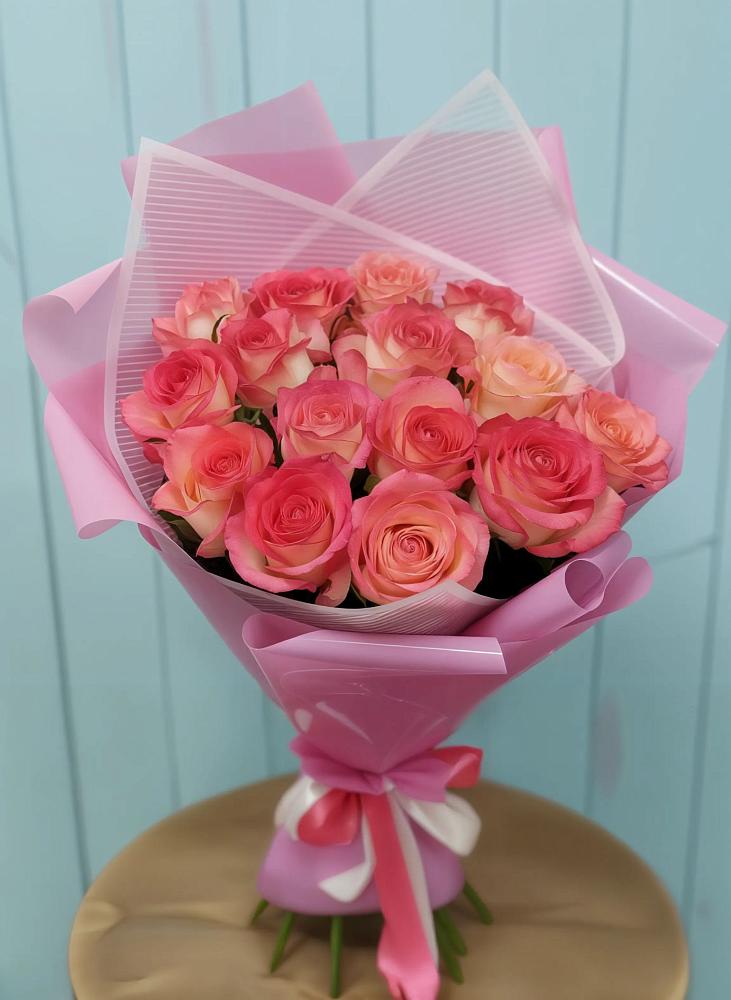 Букет 15 Розовых роз Равель в Нижний Бестях