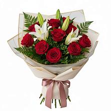 Букет цветов из:  Лилии и Розы в Нижний Бестях