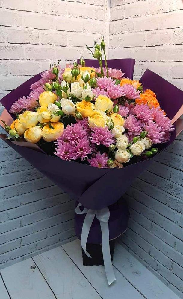 Букет цветов из: Хризантемы и Розы в Нижний Бестях
