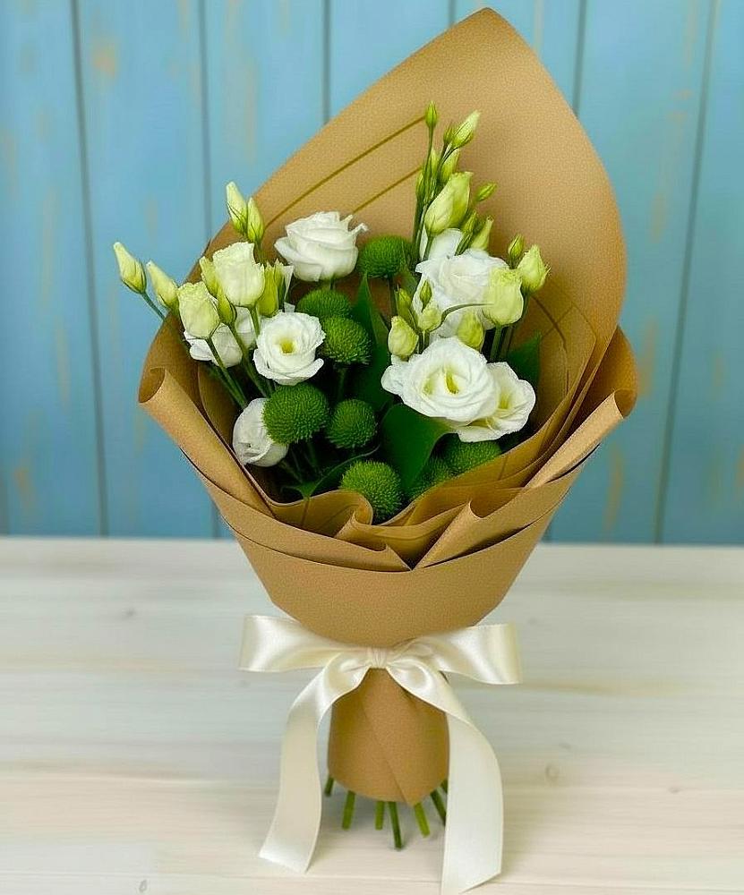 Букет цветов из: Хризантемы и Лизиантусы в Нижний Бестях