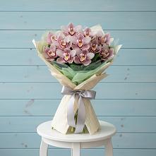 Букет цветов из:  Орхидеи и Розы в Нижний Бестях