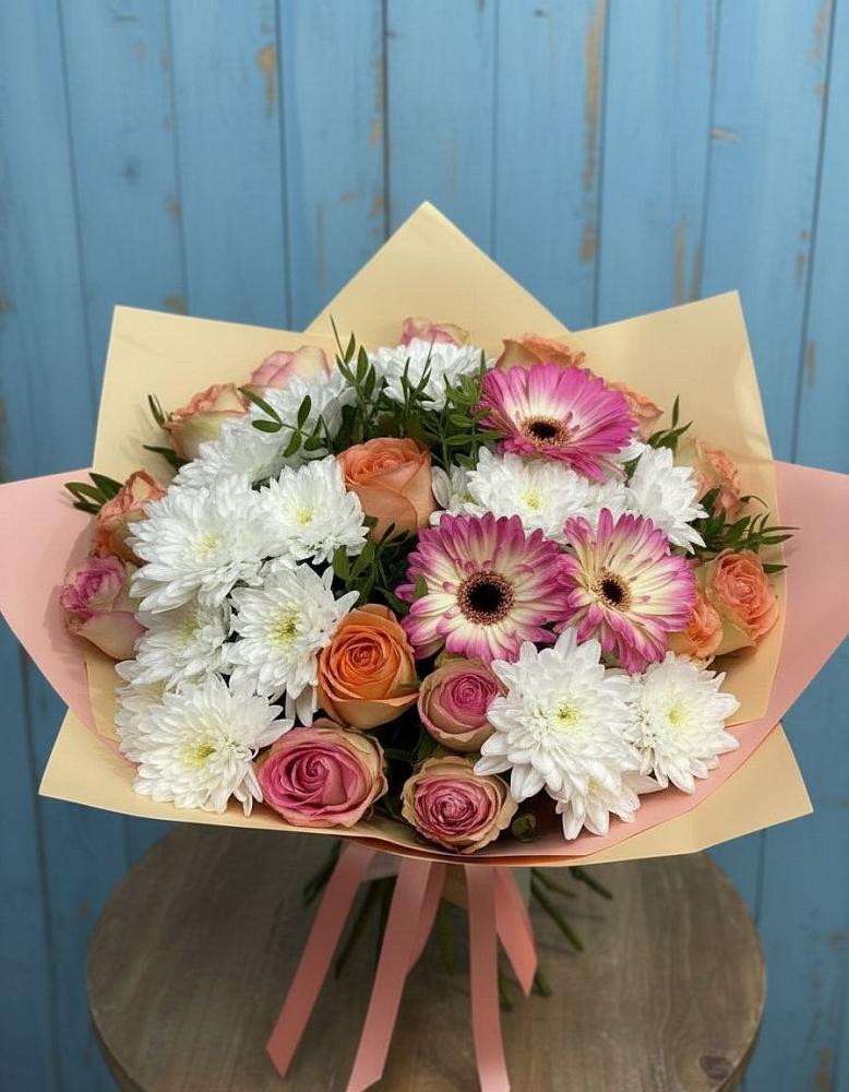Букет цветов из: Розы, Герберы и Хризантемы в Нижний Бестях