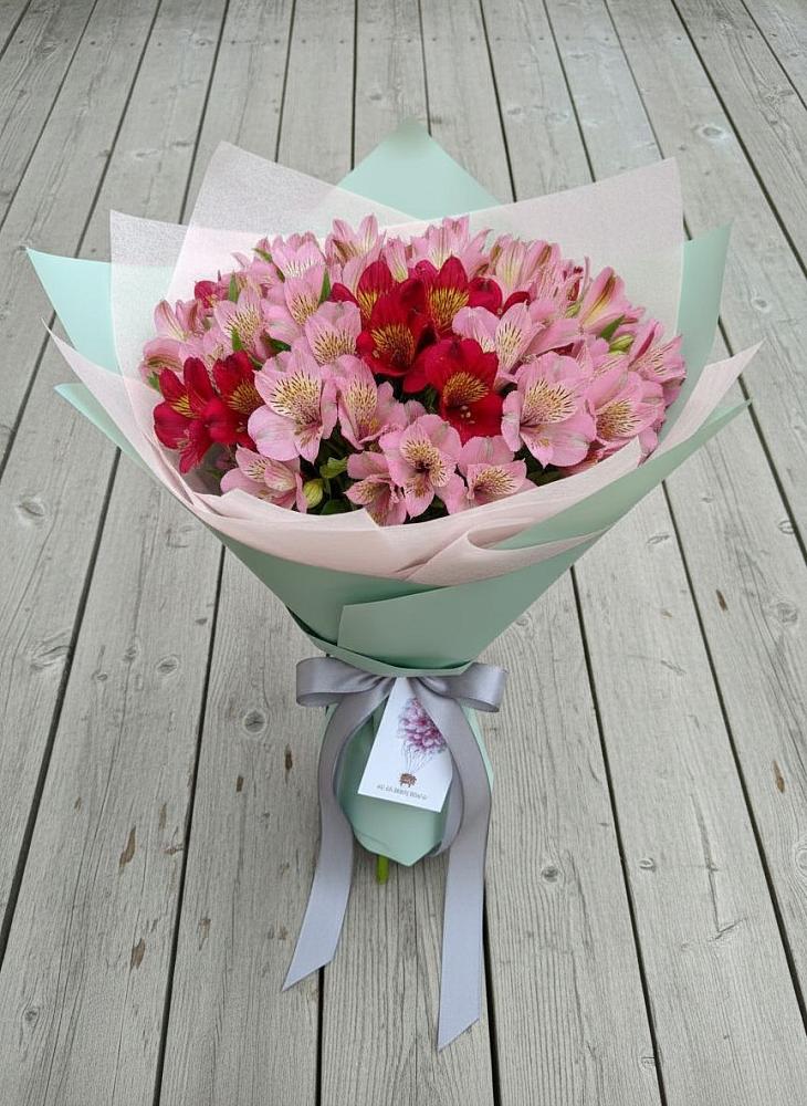 Букет цветов из: Альстромерии в Нижний Бестях