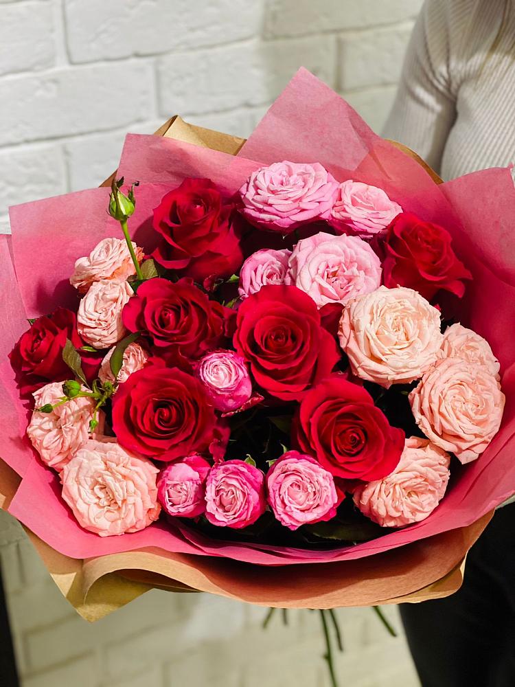 Букет цветов из: Розы в Нижний Бестях