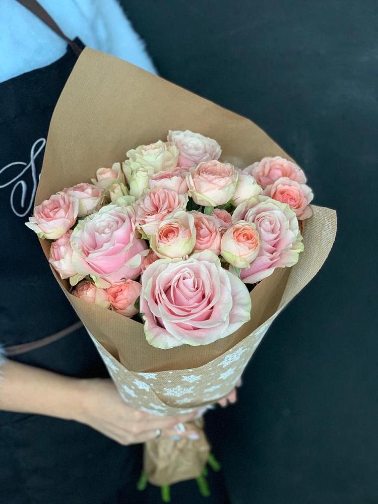 Букет цветов из: Хризантемы и Розы в Нижний Бестях