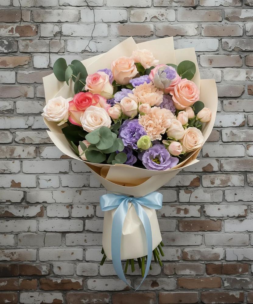 Букет цветов из: Розы, Лизиантусы и Гвоздики в Нижний Бестях