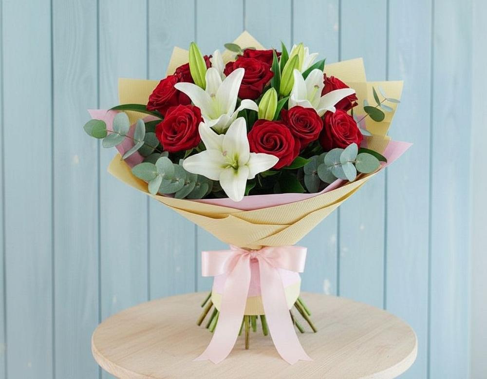 Букет цветов из: Лилии и Розы в Нижний Бестях