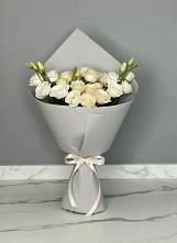 Букет цветов из:  Розы и Лизиантусы в Нижний Бестях